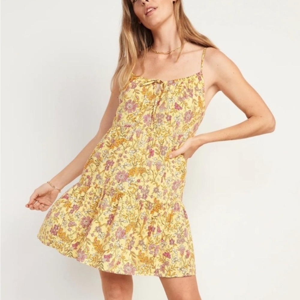 🍁Old Navy Yellow Tiered Sundress Sleeveless Resort Wear